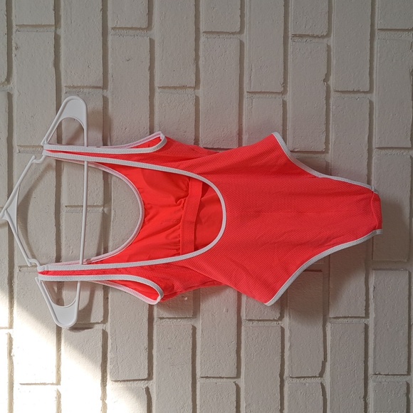Love & Sports Cora/White 1 Piece Swim Suit. Size XS NWOT - Picture 3 of 7